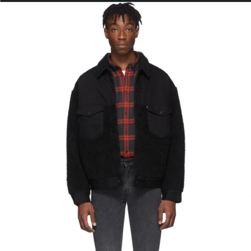 Levis Made and Crafted Black Oversized Sherpa Denim Trucker Jacket Pre-Owned L